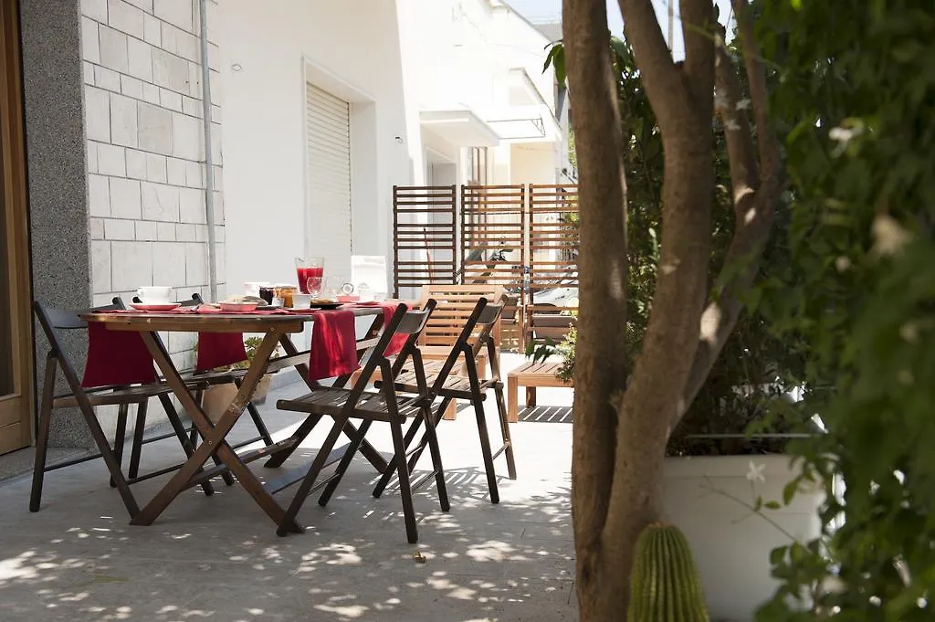 Bed and Breakfast Briciole Di Gusto à Lecce 2*,  Italie